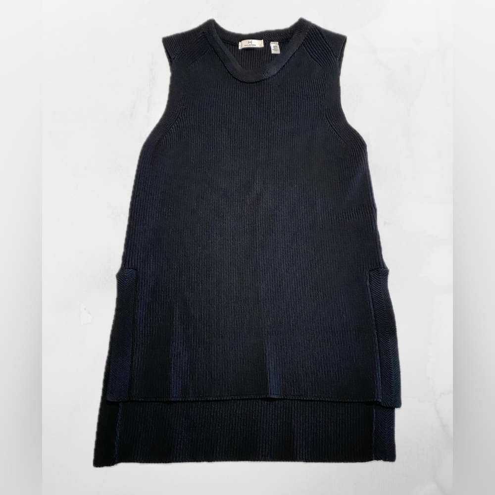 Halston Black Sleeveless Knit Sweater Tank | Size M